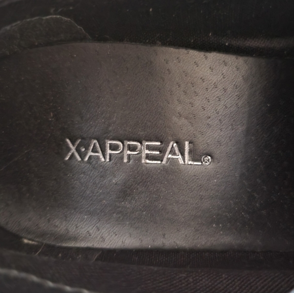 black ankle boots - Picture 4 of 4